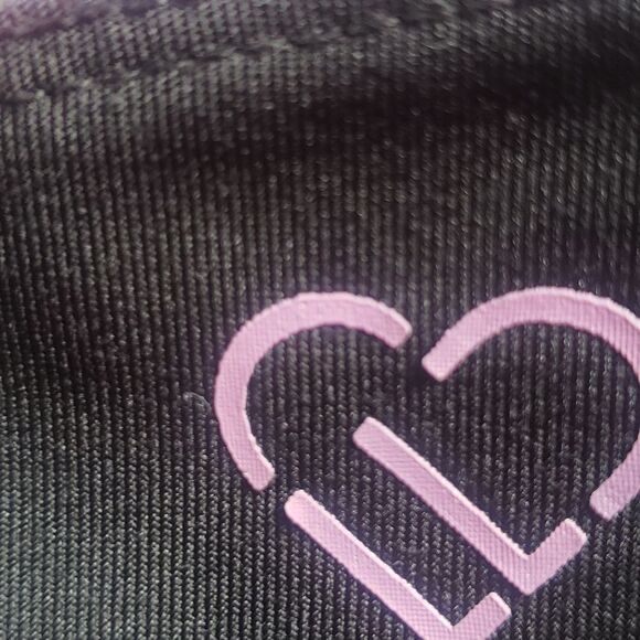 Aeropostale Girls Black Capri Leggings | Live Love Dream Soft Stretch - Picture 3 of 4